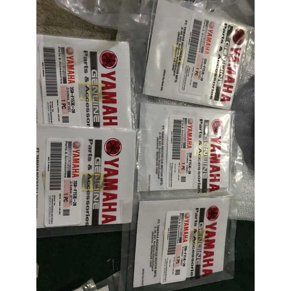 3S0-F153E-20 Stiker sambungan Pad Buntut Logo Yamaha ori