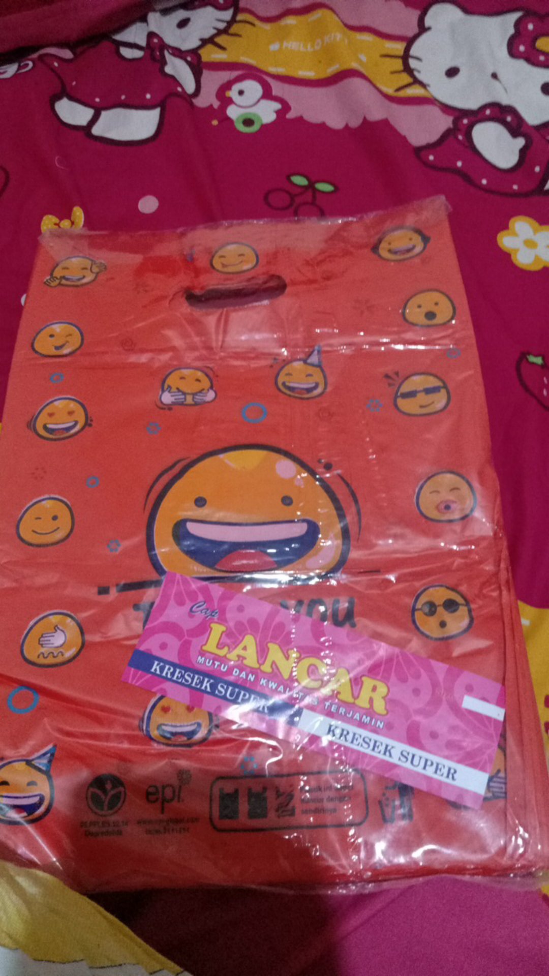 Kantong Kresek Smile/kresek Motif Smile/ Kresek Olshop Tanggung Tipis 25x35 Cm Termurah