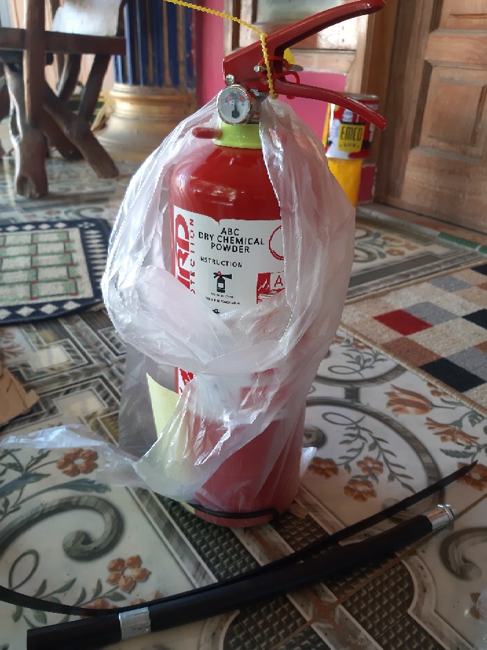 Apar 2 Kg Alat Pemadam Api Ringan Fire Extinguisher Abc Dry Powder