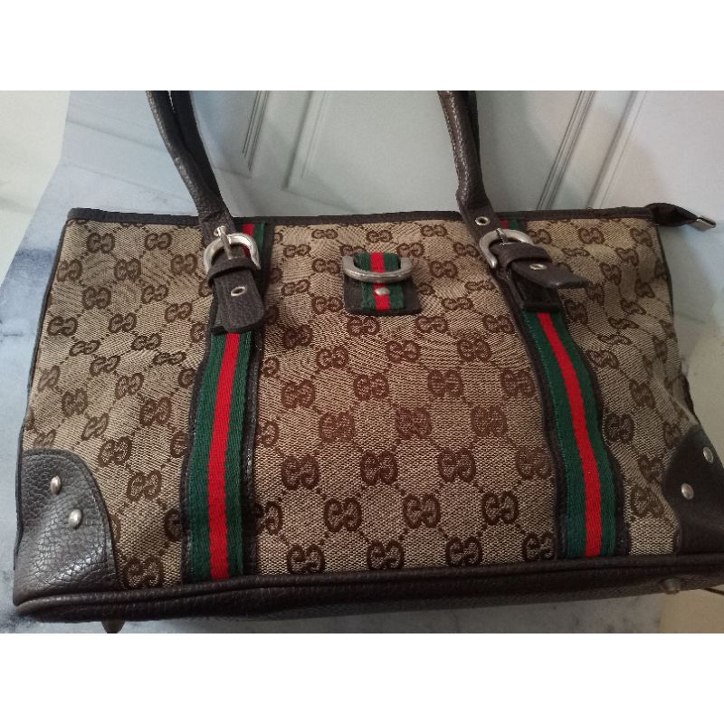 Second import Ala gucci