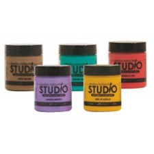 

STUDIO SEMI-LOSS ACRYLIC GLOSS