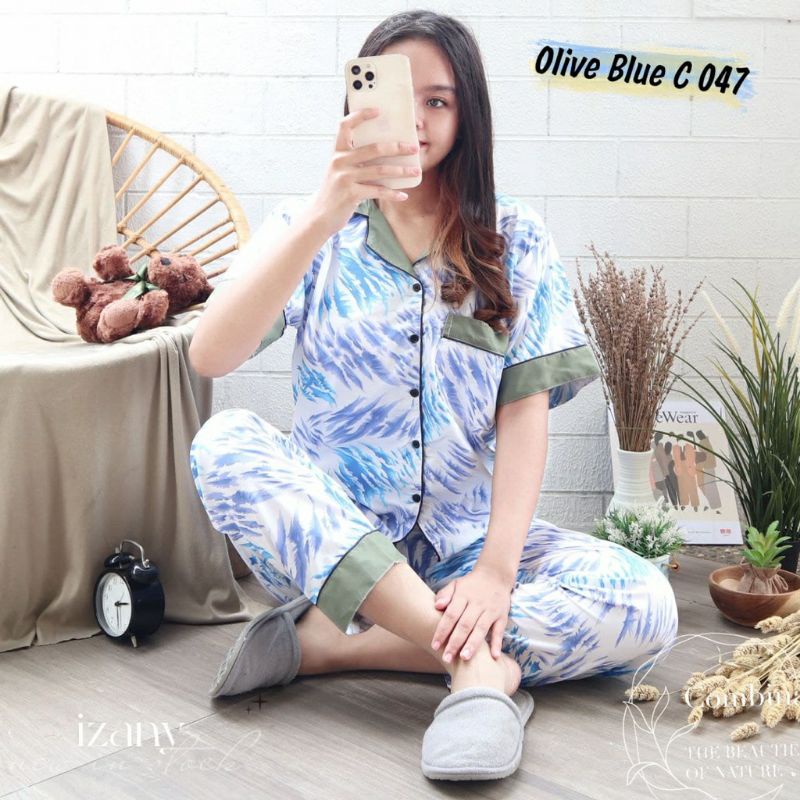 PIYAMA KEKINIAN IZANY LEMBUT DAN NYAMAN
