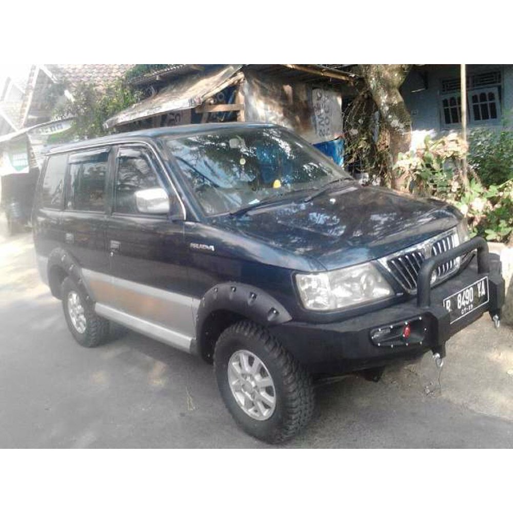 Over Fender Mitsubishi Kuda