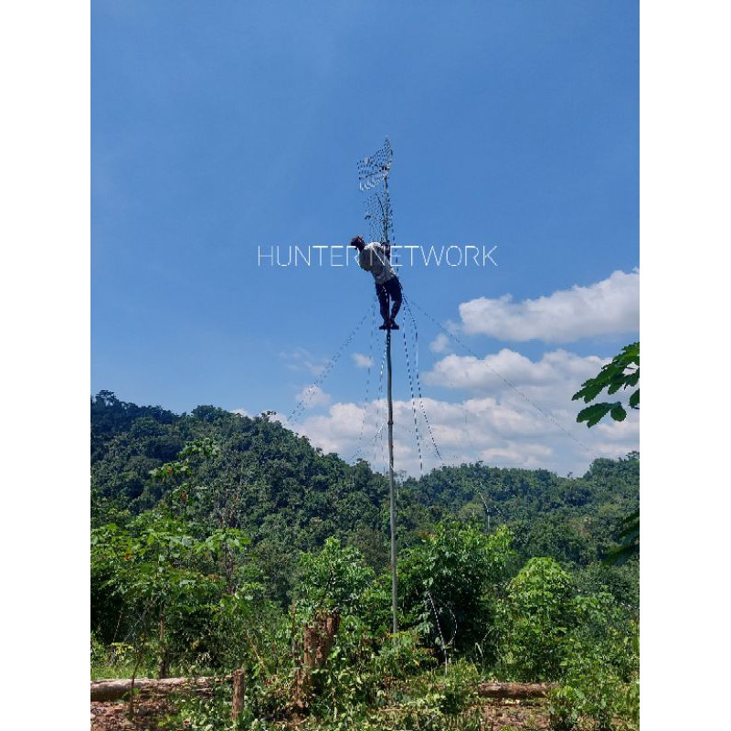 Antena yagi grid versi V posisi Vertikal untuk pasang double dual polarisasi Horizontal H V