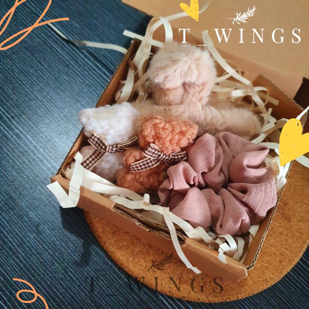 

[ TWW ] 5pcs Set Hampers Wisuda / Hampers Kado Ulang Tahun / Hampers Wanita / Hampers Kado Wanita Kawaii / Hampers aksesories rambut Jepang / hampers kado Cewek / Kado Pacar