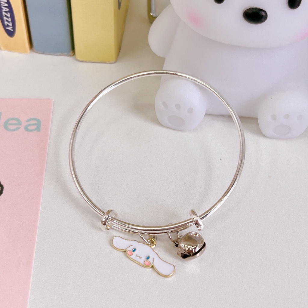 Gelang Bangle Alloy Lapis Silver Dengan Liontin Bentuk Anjing / Kelinci Untuk Wanita