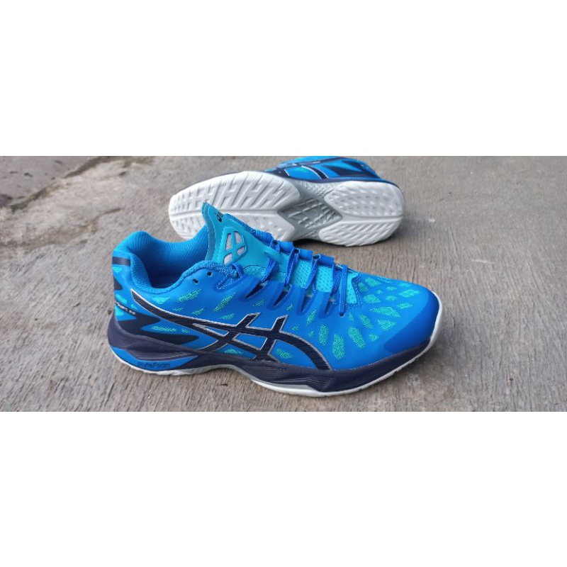 sepatu sepatu tenis.badminton.volli.indoor