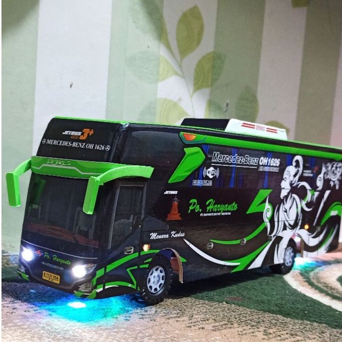 Miniatur bus bis shd HARYANTO BIMA HIJAU plus lampu