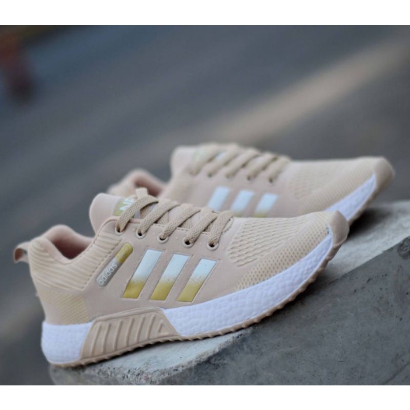 (COD) Sepatu Olahraga Wanita Adidas Neo Women - Sepatu Running Lari Sneaker, sepatu Cewek