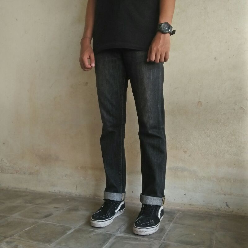 LP UNIQLO JEANS | SECOND