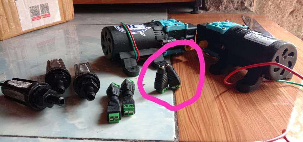 Filter Air Selang Input Pompa Dc 12v Pompa Penguat Selang 5/16 - Hitam