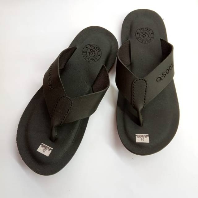 SANDAL COWOK/ PRIA Q-sock hitam