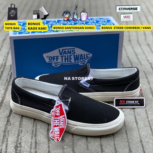 SEPATU VANS SLIP ON OG BLACK WHITE | SEPATU PREMIUM