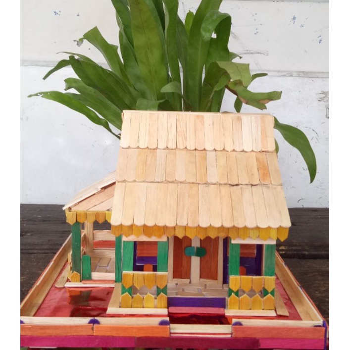 Miniatur rumah adat betawi kreatif .