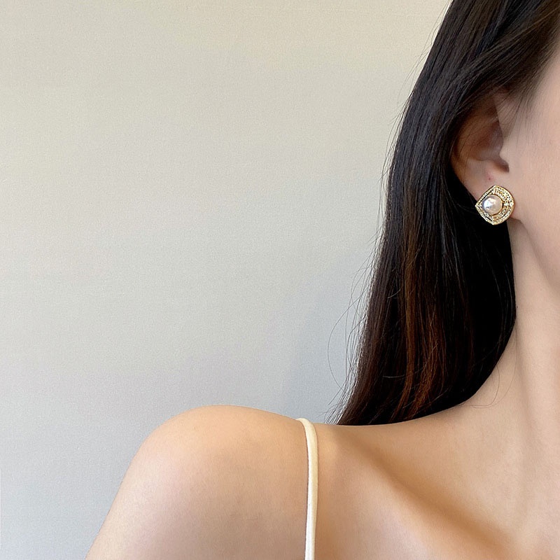 Shuling S925 Silver Needle Copper Plated Micro-inlaid Zircon Earrings Super Diamond Earrings Female Earrings