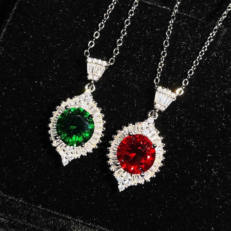 Luxury 3 Karat Color Diamond Necklace