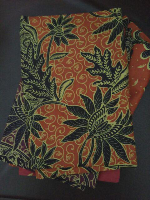 Taplak Meja Tamu  Batik Solo Cantik Manis