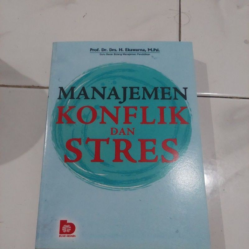 

manajemen konflik dan stres ekawarna
