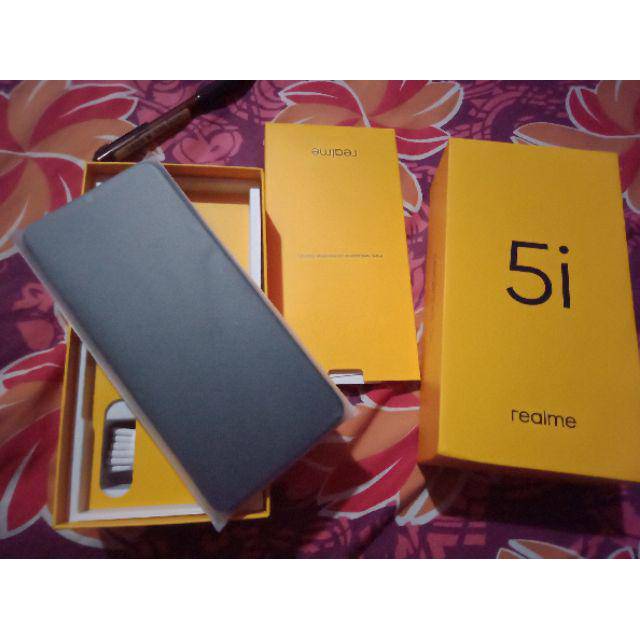 Realme 5i ram 4/64