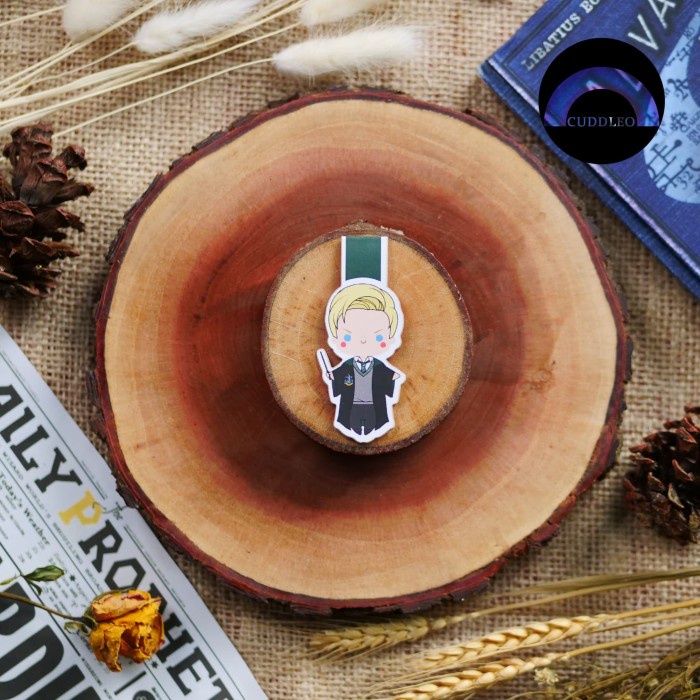 

Segera Miliki Magnetic Bookmark Harry Potter (Luna And Draco) Murah