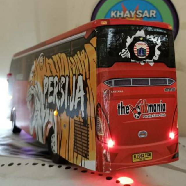 miniatur Bus bis /mainan bus bis Persija Lampu New