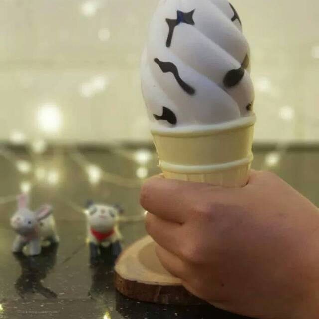 Terlaris Sequisi Mainan Squishy Es Krim Vanila Squisy Koleksi Anak Kualitas Terbaik