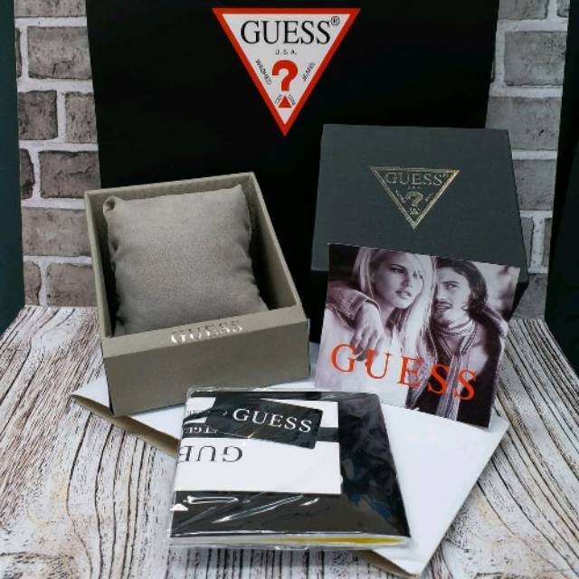 

Box ori gues fullset include paper bag