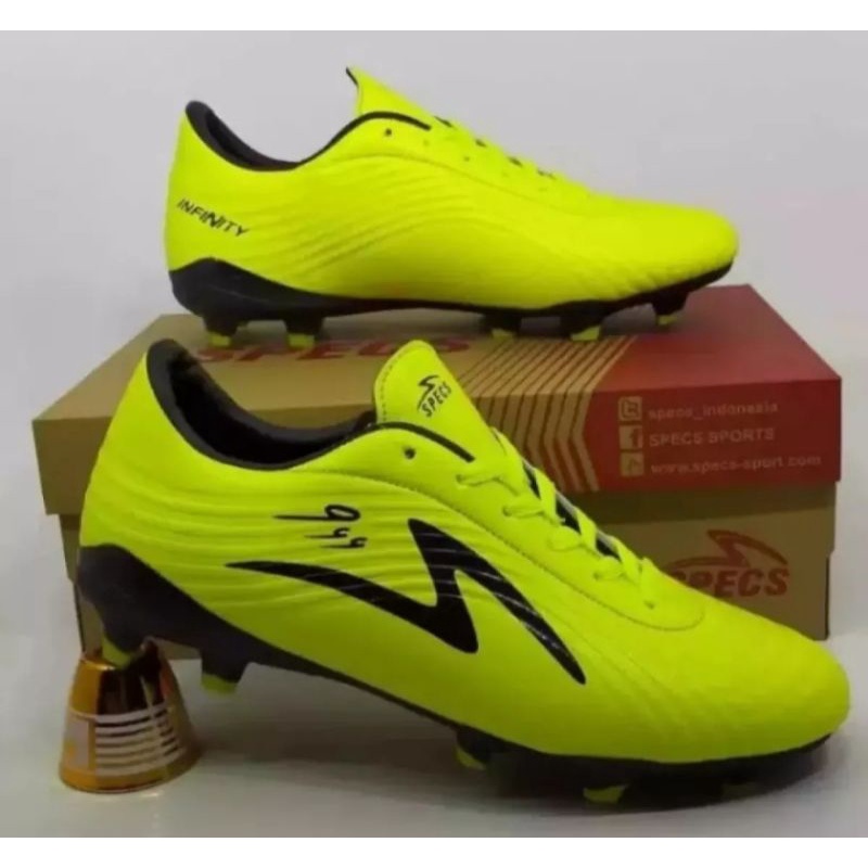 Sepatu Bola Specs Terbaru Termurah/Sepatu Bola Pria Kekinian