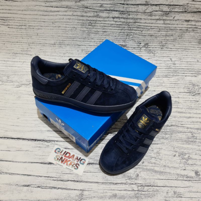 Adidas Broomfield Trainer Blue/Navy Crew // Broomfield Cream Navy "BNIB 100%"
