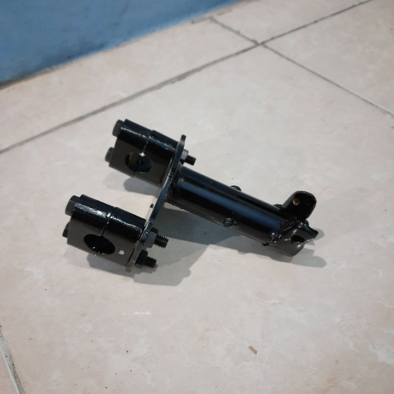 adaptor peninggi stang/trondol motor yamaha bebek matic