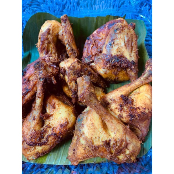 

ayam goreng kuning (tidak digoreng)