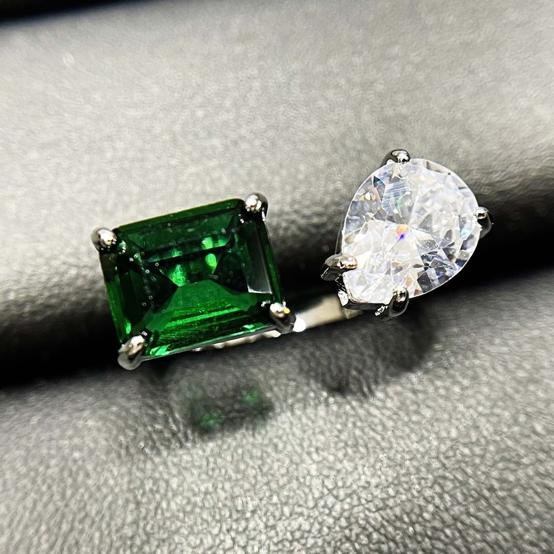 INS Cool Style Advanced Custom Natural Emerald Ring