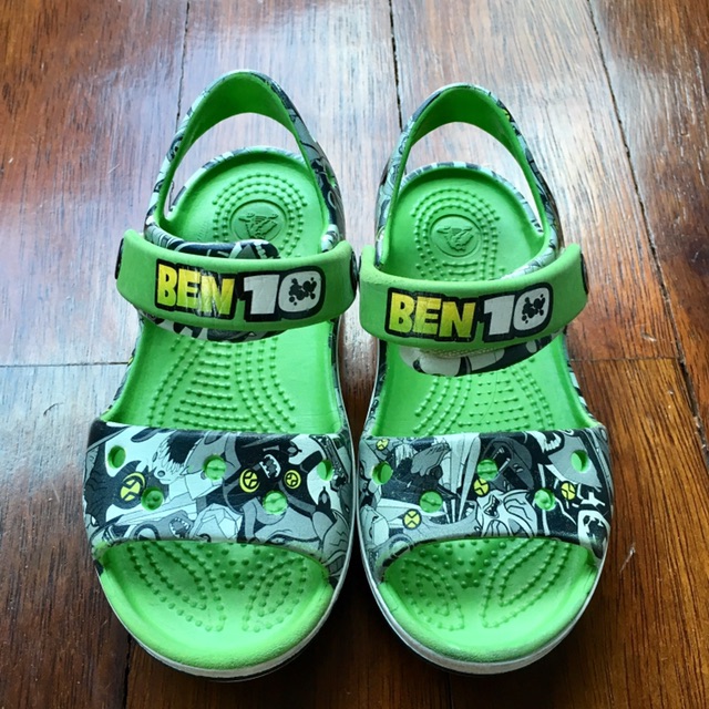 Sepatu Crocs Asli Ben10