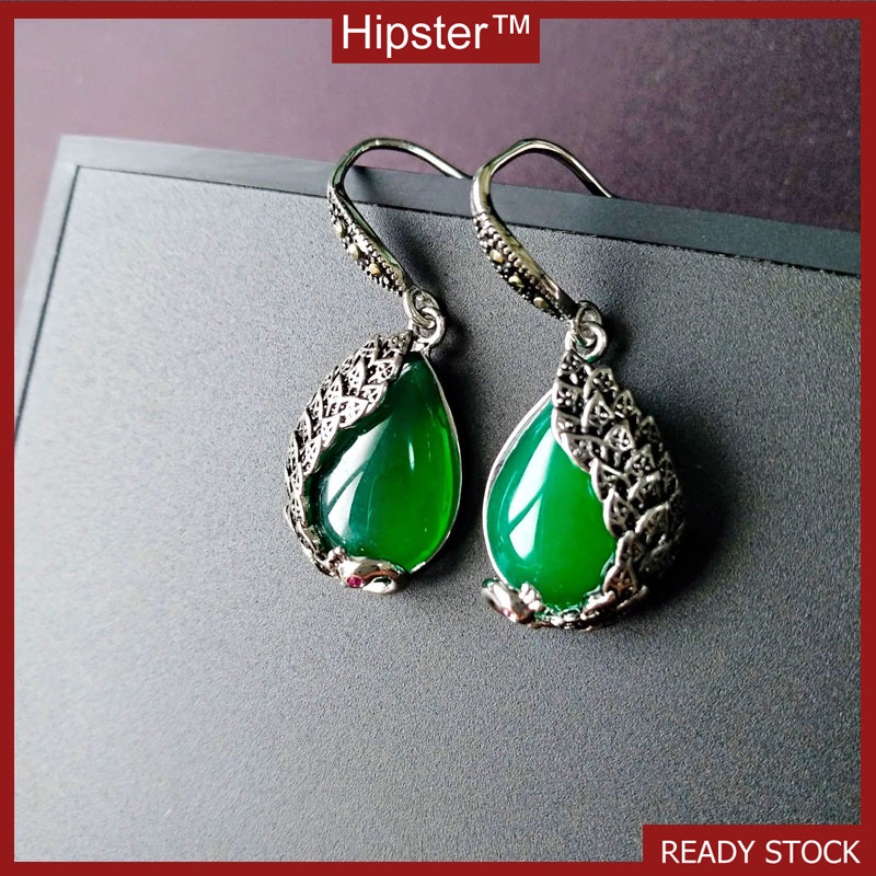 New Retro Emerald Fashion Elegant and Personalized Earrings