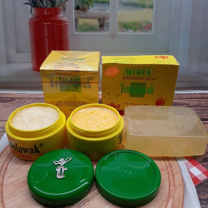 PAKET CREAM TEMULAWAK 3IN1 (cream siang,malam + sabun WIDYA )