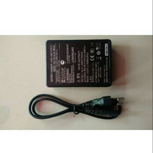 Charger adaptor nikon MH-24 for EN-EL14 D3100 D3200 D3300 D5100 D5200 D5300 D5500 P7000 P7100 P7700