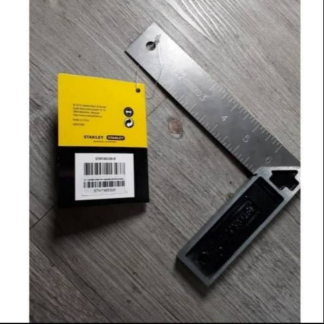 

Stanley Penggaris Siku Tukang 6" / 152 mm Mistar Try Square