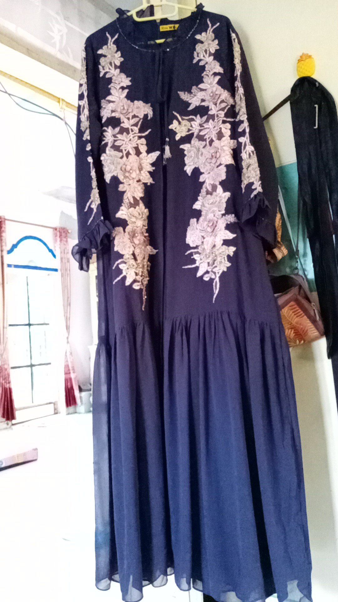 Gamis Pesta Model Buka Pintu