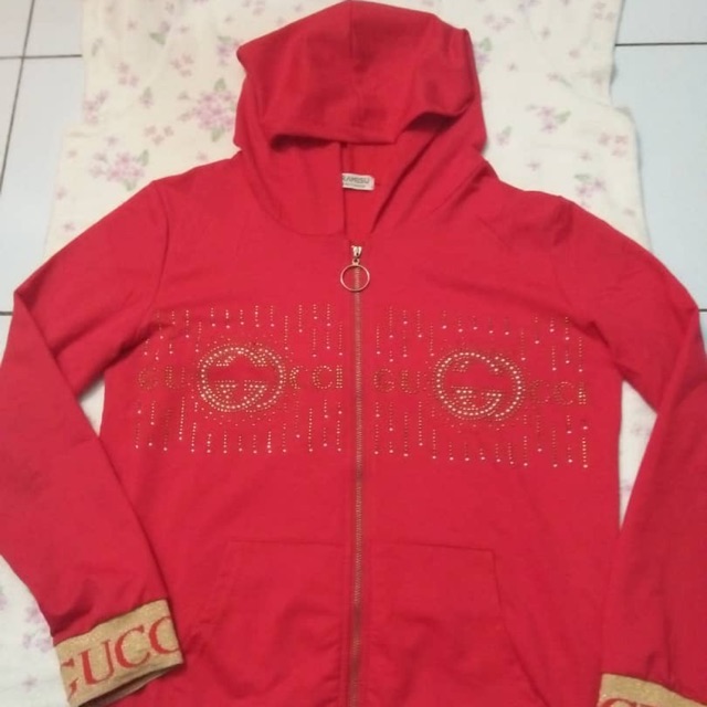 Preloved Jaket bahan Tiramisu Gucci Blink2
