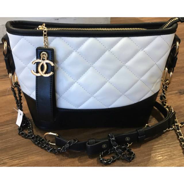 Chanel Sling Bag Indonesia Supreme and Everybody
