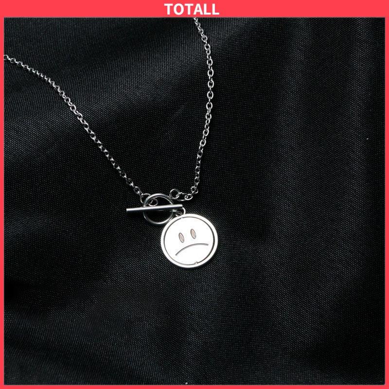 COD Kalung Rantai Sweater Rantai Klavikula Berputar Dua Sisi Smiley Necklace Pendant Necklace-Totall