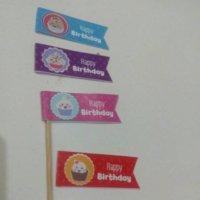 Cup cake topper tusuk gigi berbendera happy birthday.