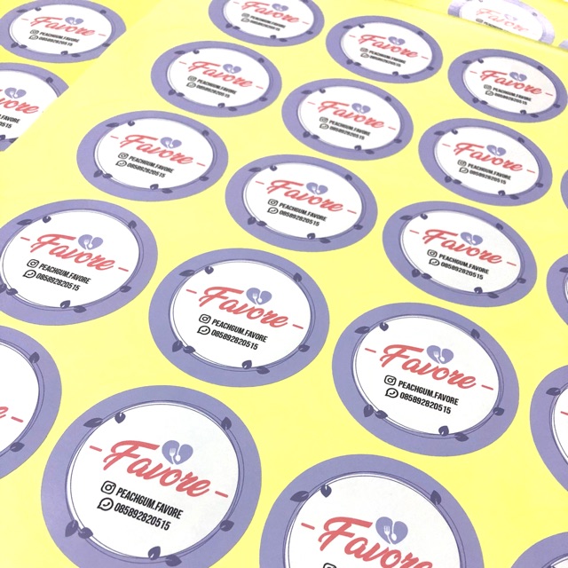

Custom sticker print and cut bahan cromo per lembar a3