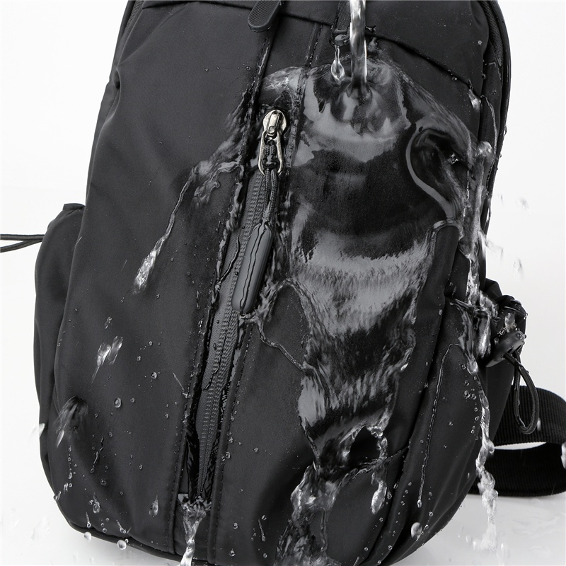 Highland Tas Selempang Pria USB Charge Waterproof Anti Air Tas Slempang Polos Fashion Tas Dada Tas Bahu Kasual TS714