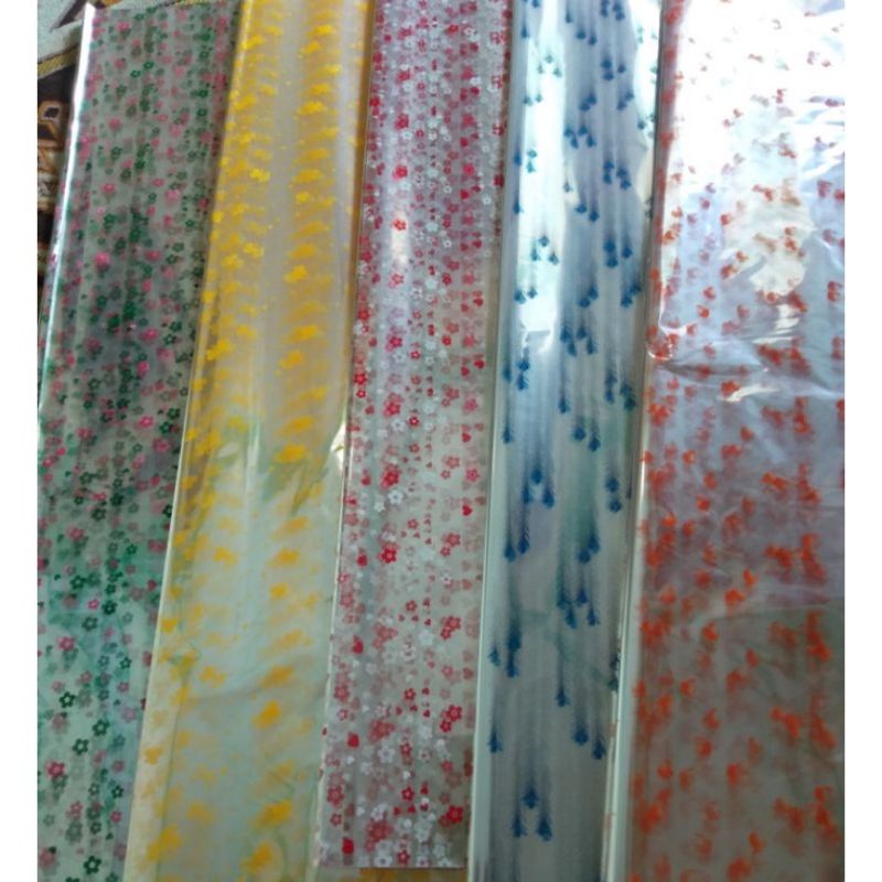 Plastik Kado Bingkisan Bening Motif Warna Random