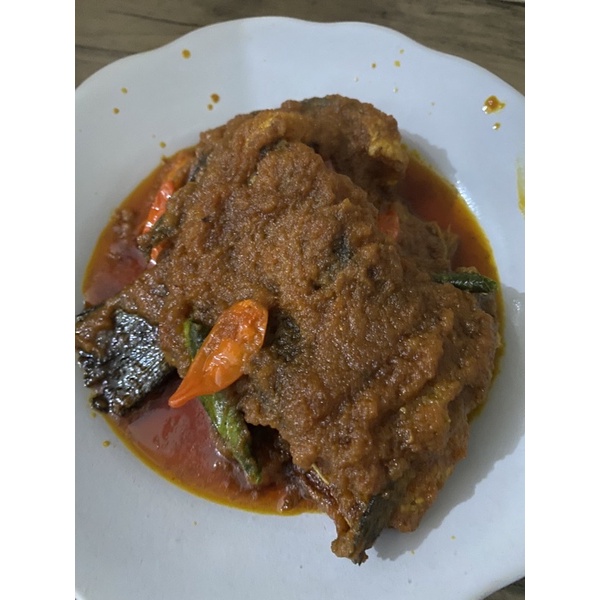 

Ikan mas kuning