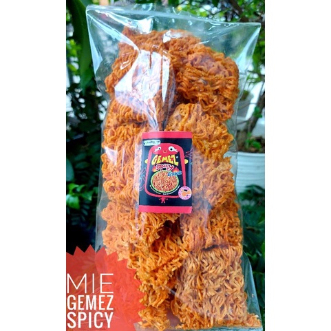 

mie gemez kering spicy 250gram/ mie pedas /cemilan pedas /cemilan hits / cemilan viral