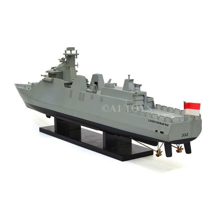 Miniatur Kapal Perang Pkr Sigma Kri I Gusti Ngurah Rai 60 Cm 1 175 Shopee Indonesia