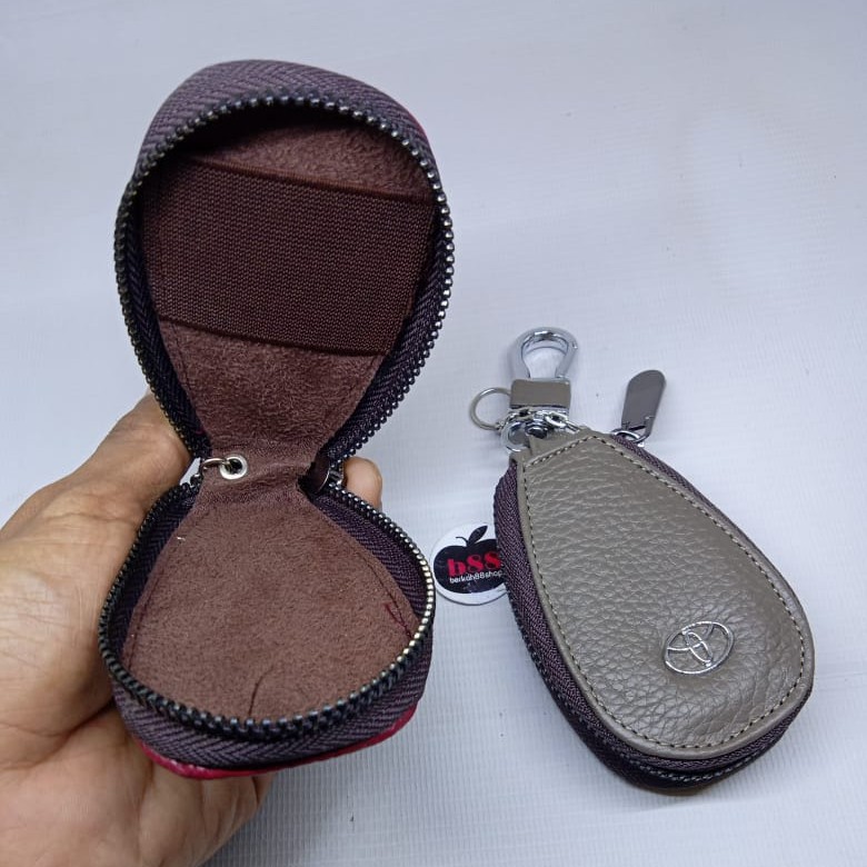 Dompet Kunci TOYOTA resfull / Gantungan Kunci / Dompet STNK Kulit