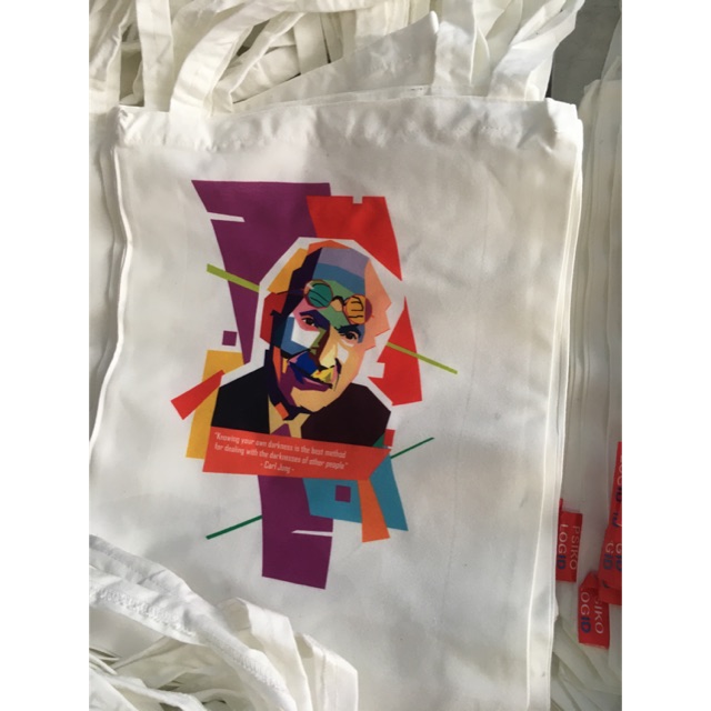 Tote Bag Psikologi : Carl Jung